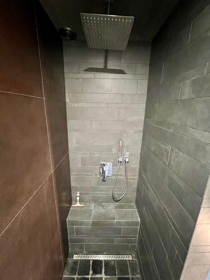 Capstay La Louvière Zewnętrze zdjęcie